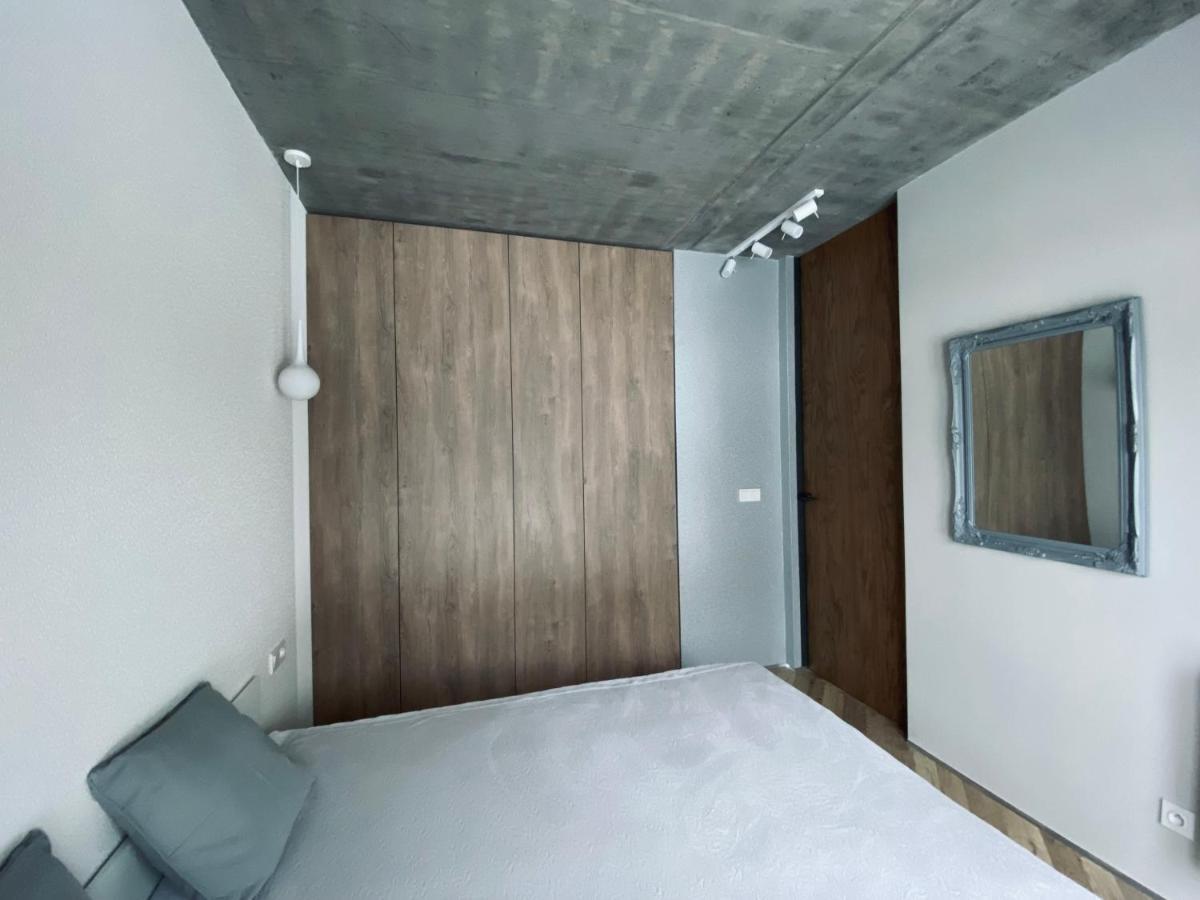 شقة تشينستوخوفا  في Loftowe M Apartament Poleska المظهر الخارجي الصورة